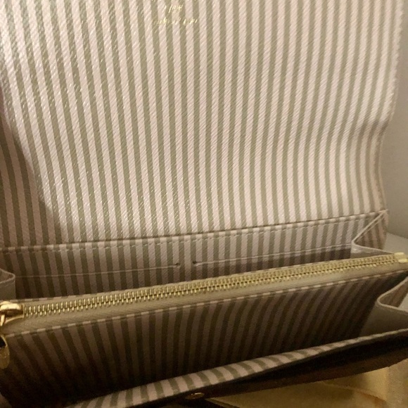 Louis Vuitton Damier Ebene Trunks & Locks  Sarah Long Wallet - Picture 3 of 10